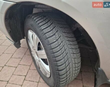 Серый Мазда МПВ, объемом двигателя 2 л и пробегом 328 тыс. км за 2500 $, фото 13 на Automoto.ua