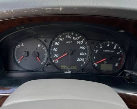 Сірий Мазда МПВ, об'ємом двигуна 2 л та пробігом 298 тис. км за 4211 $, фото 5 на Automoto.ua