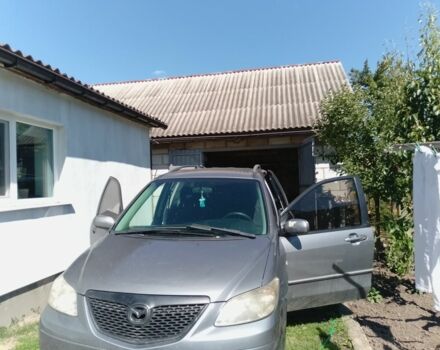 Сірий Мазда МПВ, об'ємом двигуна 2 л та пробігом 150 тис. км за 2326 $, фото 1 на Automoto.ua