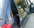 Синій Мазда МПВ, об'ємом двигуна 2 л та пробігом 272 тис. км за 4600 $, фото 5 на Automoto.ua