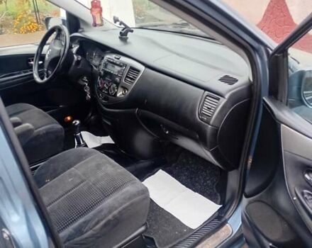Мазда МПВ 2004 в Камень-Каширский на Automoto.ua Синий Мазда МПВ, объемом двигателя 2 л и пробегом 312 тыс. км за 3700 $, фото 9 на Automoto.ua