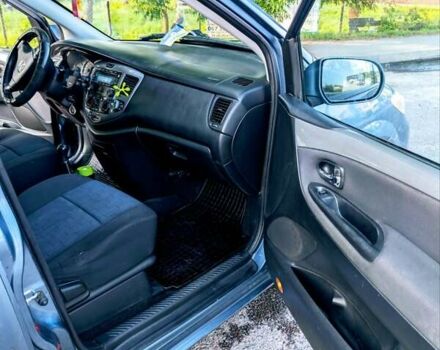 Синий Мазда МПВ, объемом двигателя 2 л и пробегом 349 тыс. км за 4000 $, фото 1 на Automoto.ua