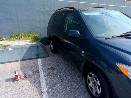 Зеленый Мазда МПВ, объемом двигателя 2 л и пробегом 240 тыс. км за 4500 $, фото 1 на Automoto.ua