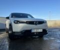 Білий Мазда МХ-3, об'ємом двигуна 0 л та пробігом 26 тис. км за 18000 $, фото 3 на Automoto.ua
