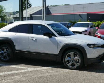 Белый Мазда МХ-3, объемом двигателя 0 л и пробегом 18 тыс. км за 6700 $, фото 1 на Automoto.ua