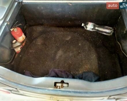 Черный Мазда МХ-3, объемом двигателя 1.8 л и пробегом 280 тыс. км за 2500 $, фото 11 на Automoto.ua