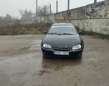 Черный Мазда МХ-3, объемом двигателя 1.6 л и пробегом 320 тыс. км за 593 $, фото 1 на Automoto.ua