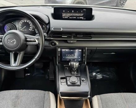Чорний Мазда МХ-3, об'ємом двигуна 0 л та пробігом 10 тис. км за 11000 $, фото 7 на Automoto.ua