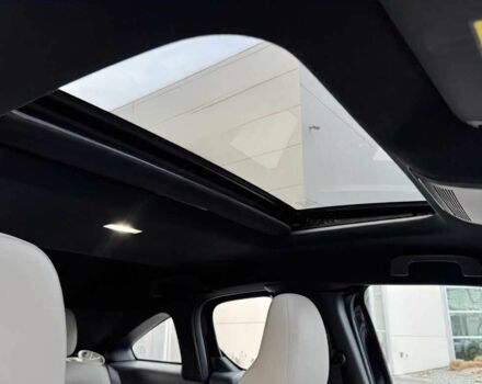 Чорний Мазда МХ-3, об'ємом двигуна 0 л та пробігом 10 тис. км за 11000 $, фото 10 на Automoto.ua