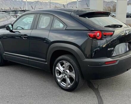 Чорний Мазда МХ-3, об'ємом двигуна 0 л та пробігом 10 тис. км за 11000 $, фото 3 на Automoto.ua