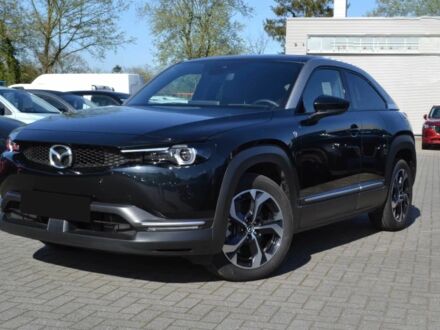 Мазда МХ-3 2023 у Чернівцях на Automoto.ua Чорний Мазда МХ-3, об'ємом двигуна 2.4 л та пробігом 23 тис. км за 7100 $, фото 1 на Automoto.ua