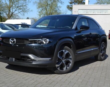 Черный Мазда МХ-3, объемом двигателя 2.4 л и пробегом 23 тыс. км за 7100 $, фото 1 на Automoto.ua