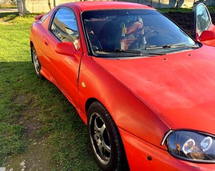 Червоний Мазда МХ-3, об'ємом двигуна 1.8 л та пробігом 0 тис. км за 1100 $, фото 4 на Automoto.ua