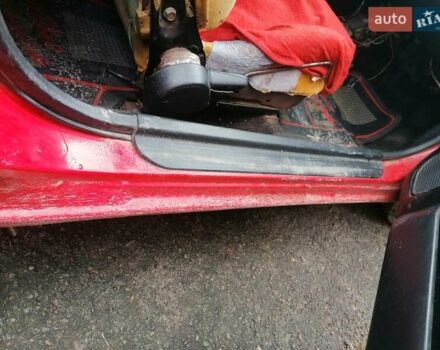 Красный Мазда МХ-3, объемом двигателя 1.8 л и пробегом 294 тыс. км за 2500 $, фото 14 на Automoto.ua