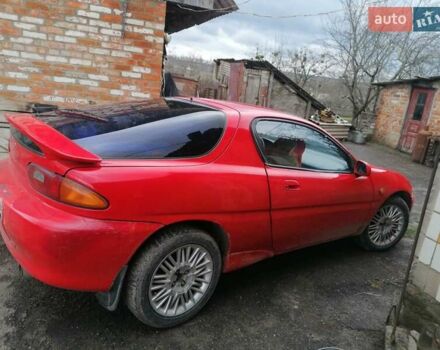 Красный Мазда МХ-3, объемом двигателя 1.8 л и пробегом 294 тыс. км за 2500 $, фото 3 на Automoto.ua