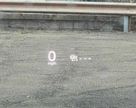 Красный Мазда МХ-3, объемом двигателя 0 л и пробегом 23 тыс. км за 10500 $, фото 9 на Automoto.ua