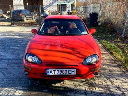 Красный Мазда МХ-3, объемом двигателя 1.8 л и пробегом 0 тыс. км за 1100 $, фото 1 на Automoto.ua