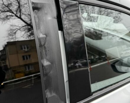 Серый Мазда МХ-3, объемом двигателя 0 л и пробегом 50 тыс. км за 14500 $, фото 6 на Automoto.ua