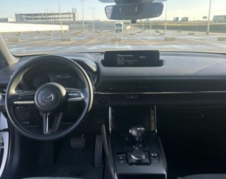 Серый Мазда МХ-3, объемом двигателя 0 л и пробегом 76 тыс. км за 15000 $, фото 5 на Automoto.ua