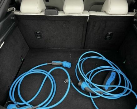 Серый Мазда МХ-3, объемом двигателя 0 л и пробегом 50 тыс. км за 14500 $, фото 8 на Automoto.ua