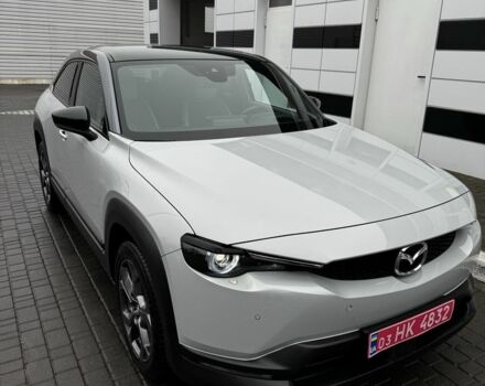 Сірий Мазда МХ-3, об'ємом двигуна 0 л та пробігом 50 тис. км за 14500 $, фото 1 на Automoto.ua