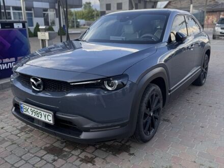Мазда МХ-3 2021 у Сарнах на Automoto.ua Сірий Мазда МХ-3, об'ємом двигуна 0 л та пробігом 170 тис. км за 13400 $, фото 1 на Automoto.ua