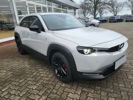 Серый Мазда МХ-3, объемом двигателя 0 л и пробегом 19 тыс. км за 6700 $, фото 1 на Automoto.ua