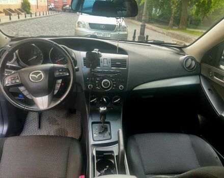 Синий Мазда МХ-3, объемом двигателя 2 л и пробегом 170 тыс. км за 8500 $, фото 4 на Automoto.ua