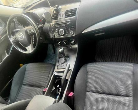 Синий Мазда МХ-3, объемом двигателя 2 л и пробегом 170 тыс. км за 8500 $, фото 5 на Automoto.ua