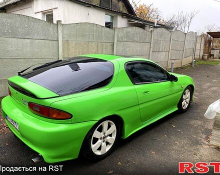 Зелений Мазда МХ-3, об'ємом двигуна 1.6 л та пробігом 0 тис. км за 2700 $, фото 1 на Automoto.ua