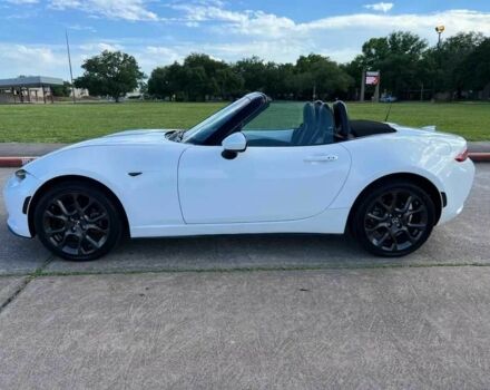 Белый Мазда МХ-5, объемом двигателя 2 л и пробегом 30 тыс. км за 2900 $, фото 21 на Automoto.ua