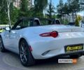 Білий Мазда МХ-5, об'ємом двигуна 2 л та пробігом 97 тис. км за 14900 $, фото 4 на Automoto.ua