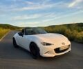 Белый Мазда МХ-5, объемом двигателя 2 л и пробегом 105 тыс. км за 14500 $, фото 1 на Automoto.ua
