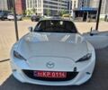 Белый Мазда МХ-5, объемом двигателя 2 л и пробегом 141 тыс. км за 17900 $, фото 1 на Automoto.ua