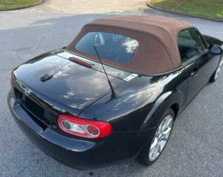 Чорний Мазда МХ-5, об'ємом двигуна 2 л та пробігом 81 тис. км за 7800 $, фото 5 на Automoto.ua