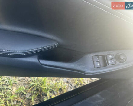 Черный Мазда МХ-5, объемом двигателя 2 л и пробегом 17 тыс. км за 25500 $, фото 14 на Automoto.ua