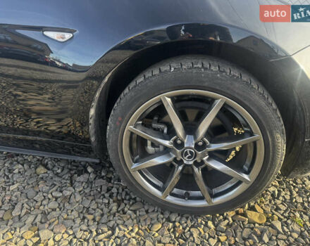 Черный Мазда МХ-5, объемом двигателя 2 л и пробегом 17 тыс. км за 25500 $, фото 6 на Automoto.ua