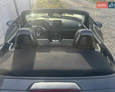 Черный Мазда МХ-5, объемом двигателя 2 л и пробегом 17 тыс. км за 25500 $, фото 11 на Automoto.ua