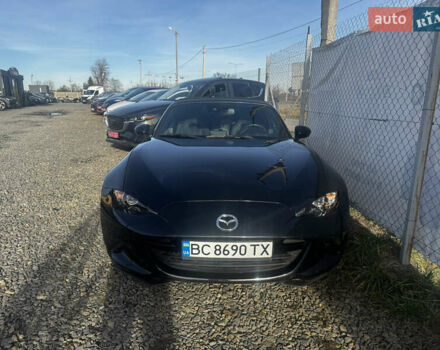 Черный Мазда МХ-5, объемом двигателя 2 л и пробегом 17 тыс. км за 25500 $, фото 1 на Automoto.ua