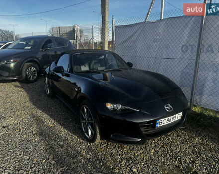Черный Мазда МХ-5, объемом двигателя 2 л и пробегом 17 тыс. км за 25500 $, фото 1 на Automoto.ua