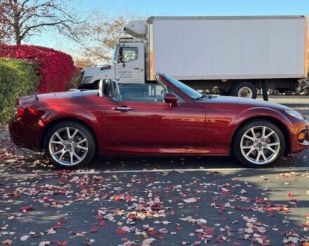 Красный Мазда МХ-5, объемом двигателя 2 л и пробегом 89 тыс. км за 6000 $, фото 6 на Automoto.ua