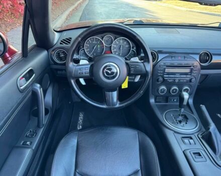 Красный Мазда МХ-5, объемом двигателя 2 л и пробегом 89 тыс. км за 6000 $, фото 8 на Automoto.ua