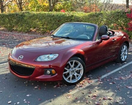 Красный Мазда МХ-5, объемом двигателя 2 л и пробегом 89 тыс. км за 6000 $, фото 2 на Automoto.ua