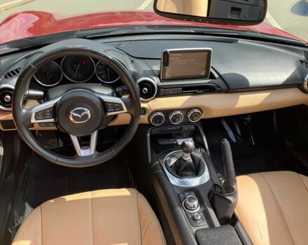 Червоний Мазда МХ-5, об'ємом двигуна 2 л та пробігом 75 тис. км за 7800 $, фото 8 на Automoto.ua