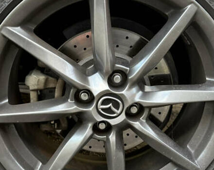 Красный Мазда МХ-5, объемом двигателя 2 л и пробегом 40 тыс. км за 19000 $, фото 15 на Automoto.ua