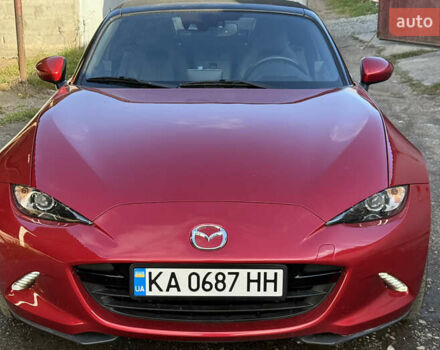 Красный Мазда МХ-5, объемом двигателя 2 л и пробегом 40 тыс. км за 19000 $, фото 7 на Automoto.ua
