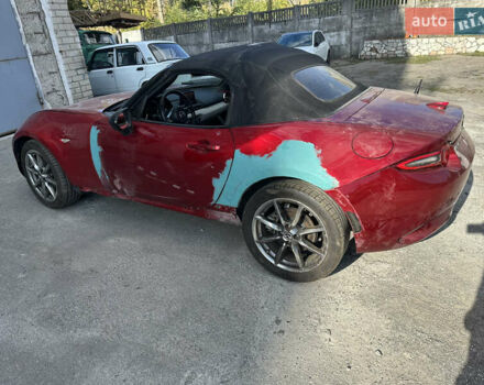 Красный Мазда МХ-5, объемом двигателя 0 л и пробегом 100 тыс. км за 12000 $, фото 5 на Automoto.ua