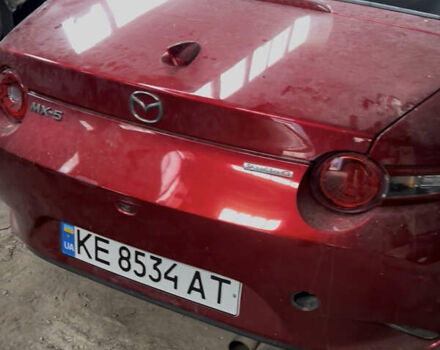Червоний Мазда МХ-5, об'ємом двигуна 2 л та пробігом 100 тис. км за 11500 $, фото 6 на Automoto.ua