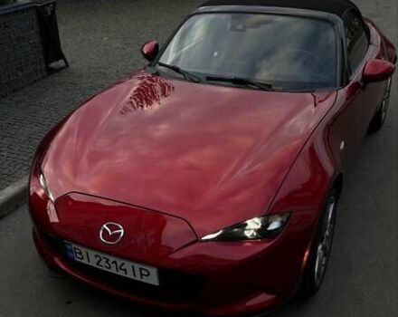 Красный Мазда МХ-5, объемом двигателя 2 л и пробегом 48 тыс. км за 28900 $, фото 1 на Automoto.ua
