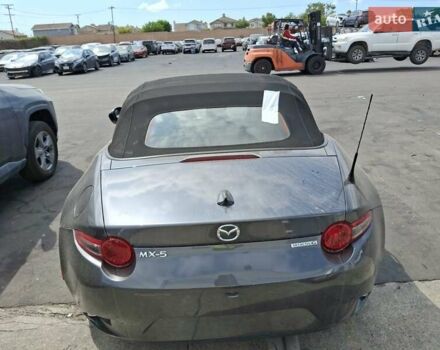 Серый Мазда МХ-5, объемом двигателя 2 л и пробегом 102 тыс. км за 6100 $, фото 1 на Automoto.ua
